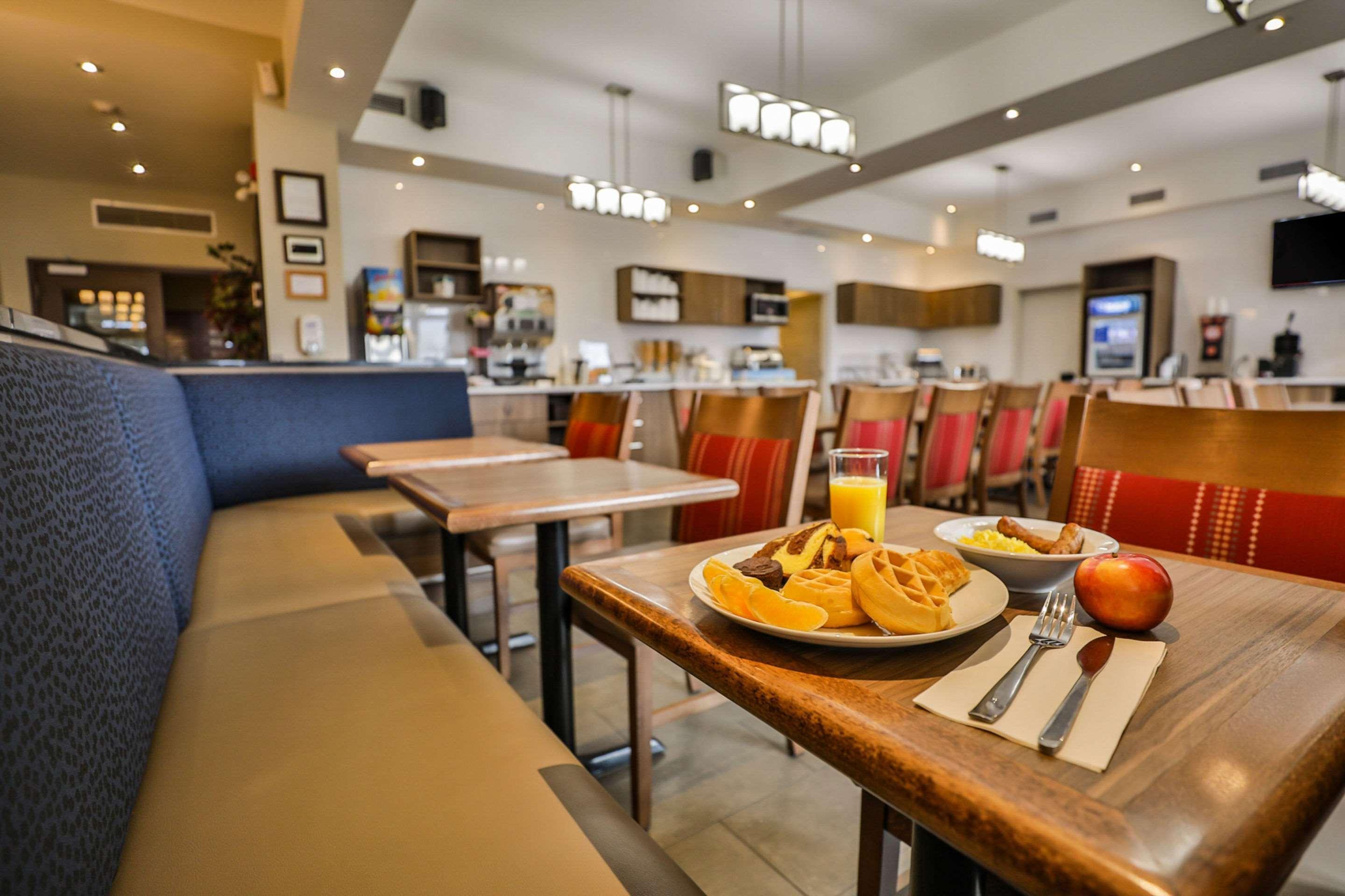 Comfort & Hotel Saint-Jerome
